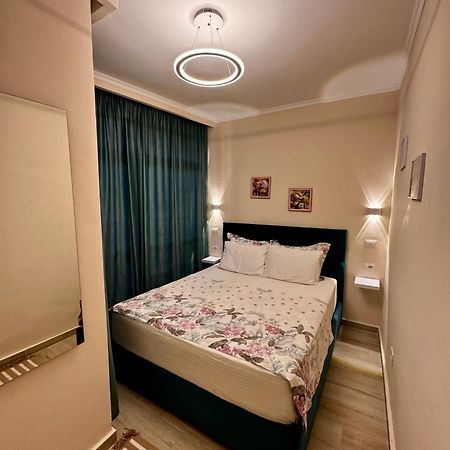 Klar Apartment Few Steps From The Beach Durrës Exteriör bild